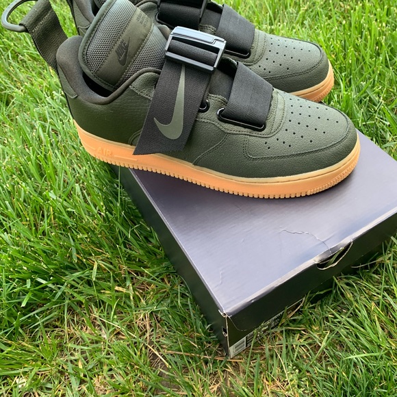 Brand new AIR FORCE 1 UTILITY - Picture 7 of 8